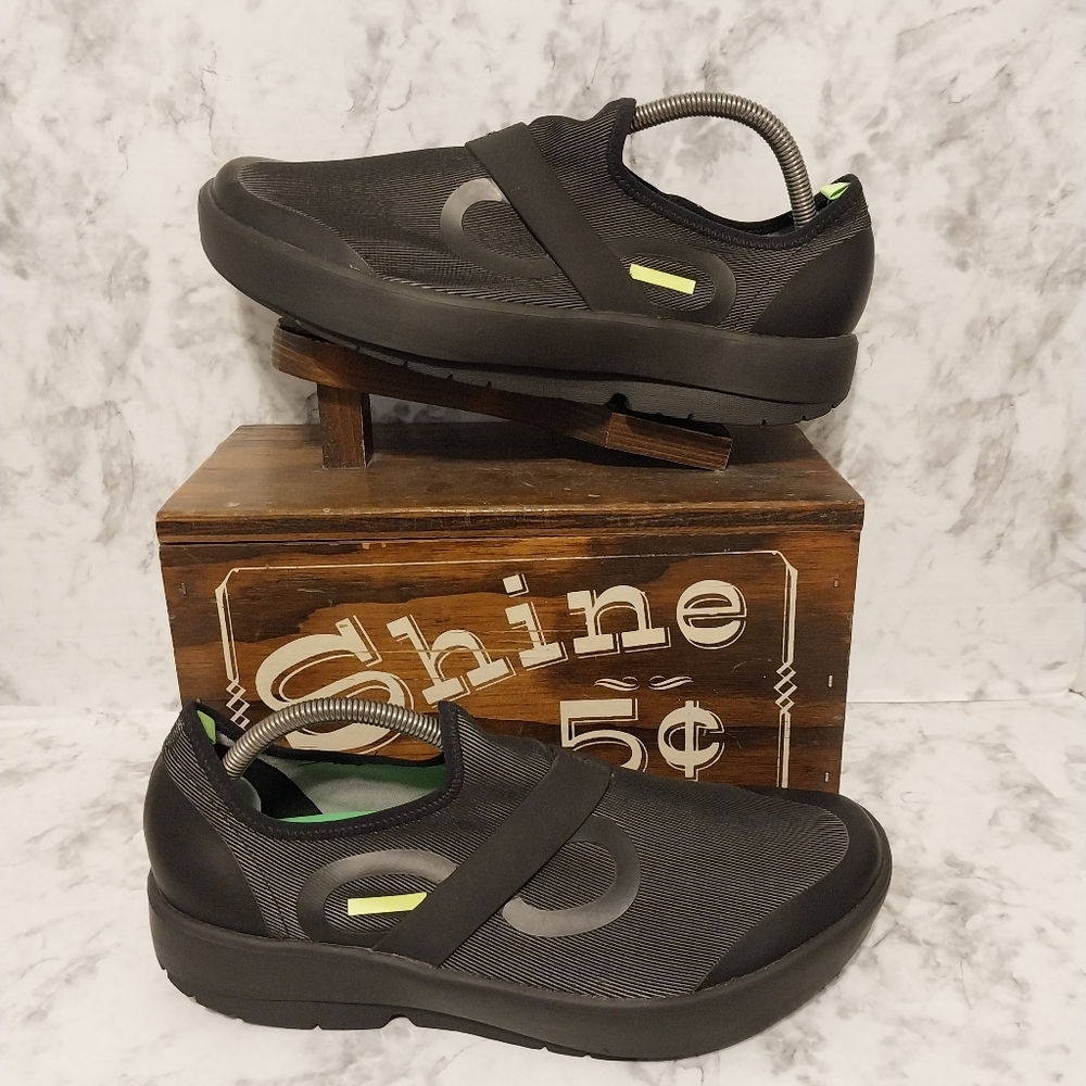 Pre‐owned Oofos Oomg Fibre Low